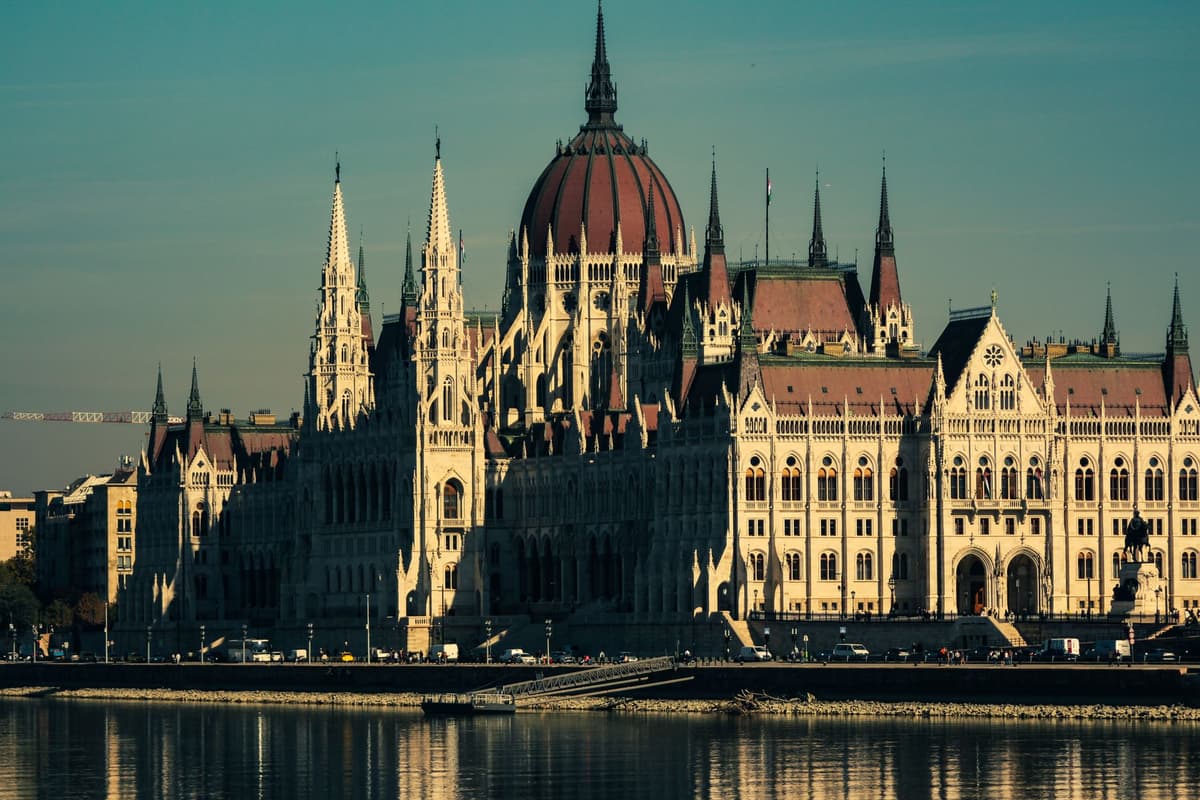 Hungary 10