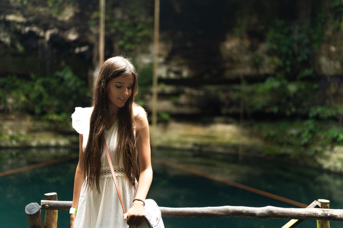 eSIM in Cenotes Yucatan 2