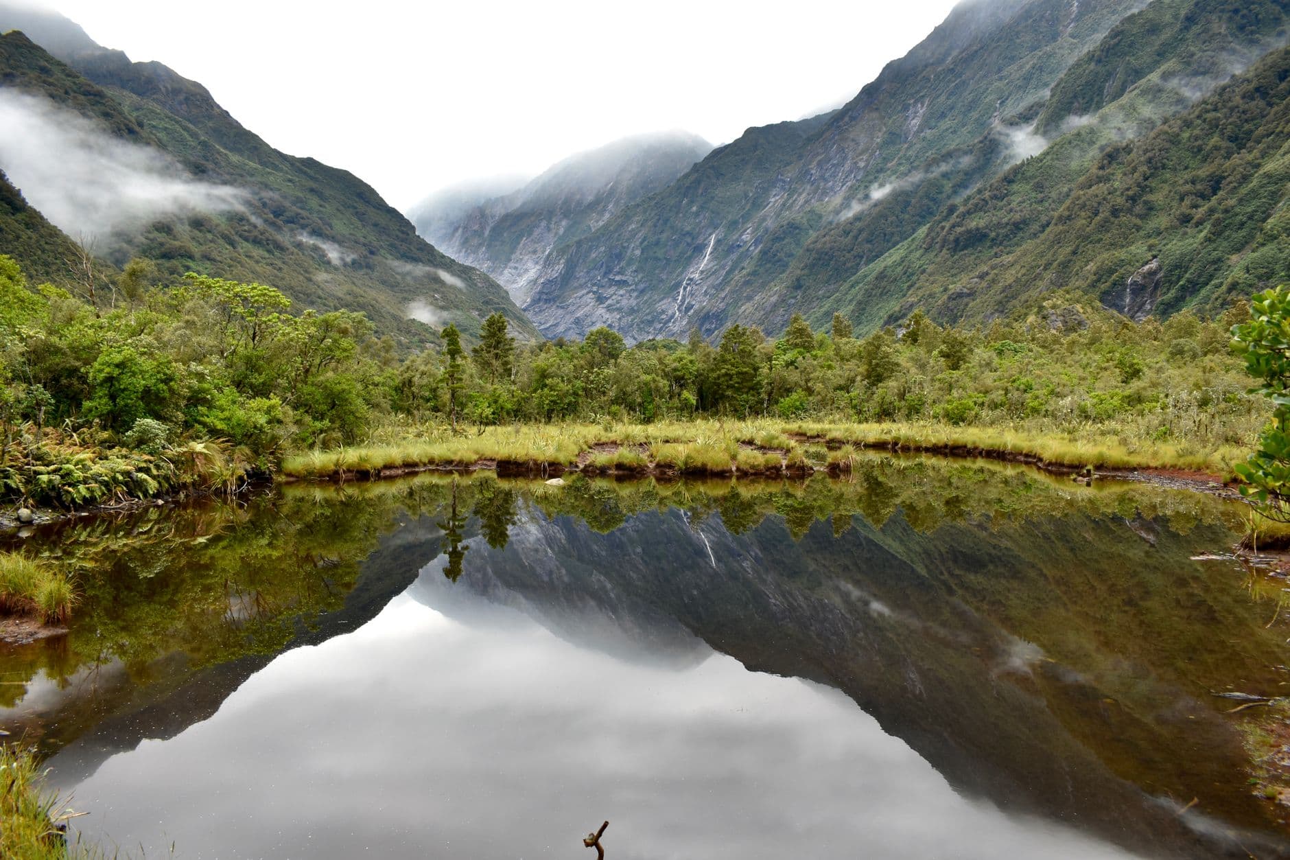 eSIM in Franz Josef Glacier 1