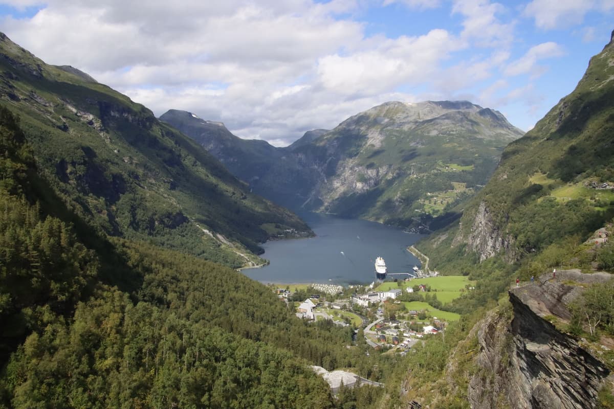 eSIM in Geirangerfjord 2