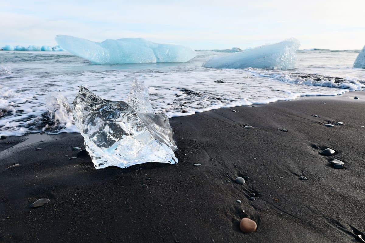 eSIM in Diamond Beach Iceland 1
