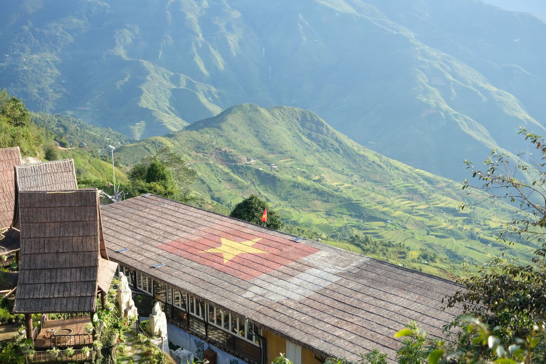 eSIM in Sapa Valley 1