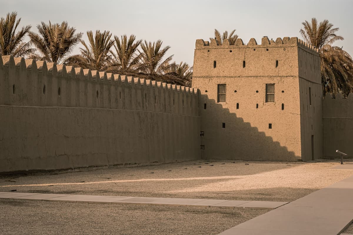eSIM in Al Ain Oasis 2