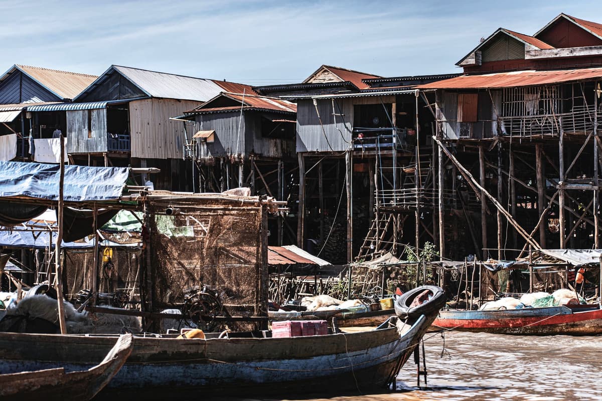 eSIM in Tonle Sap Lake 1