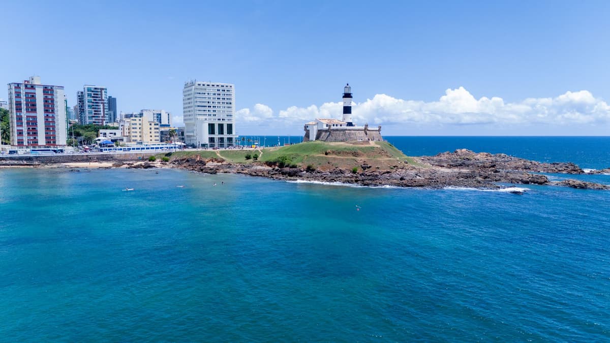 eSIM in Salvador 1