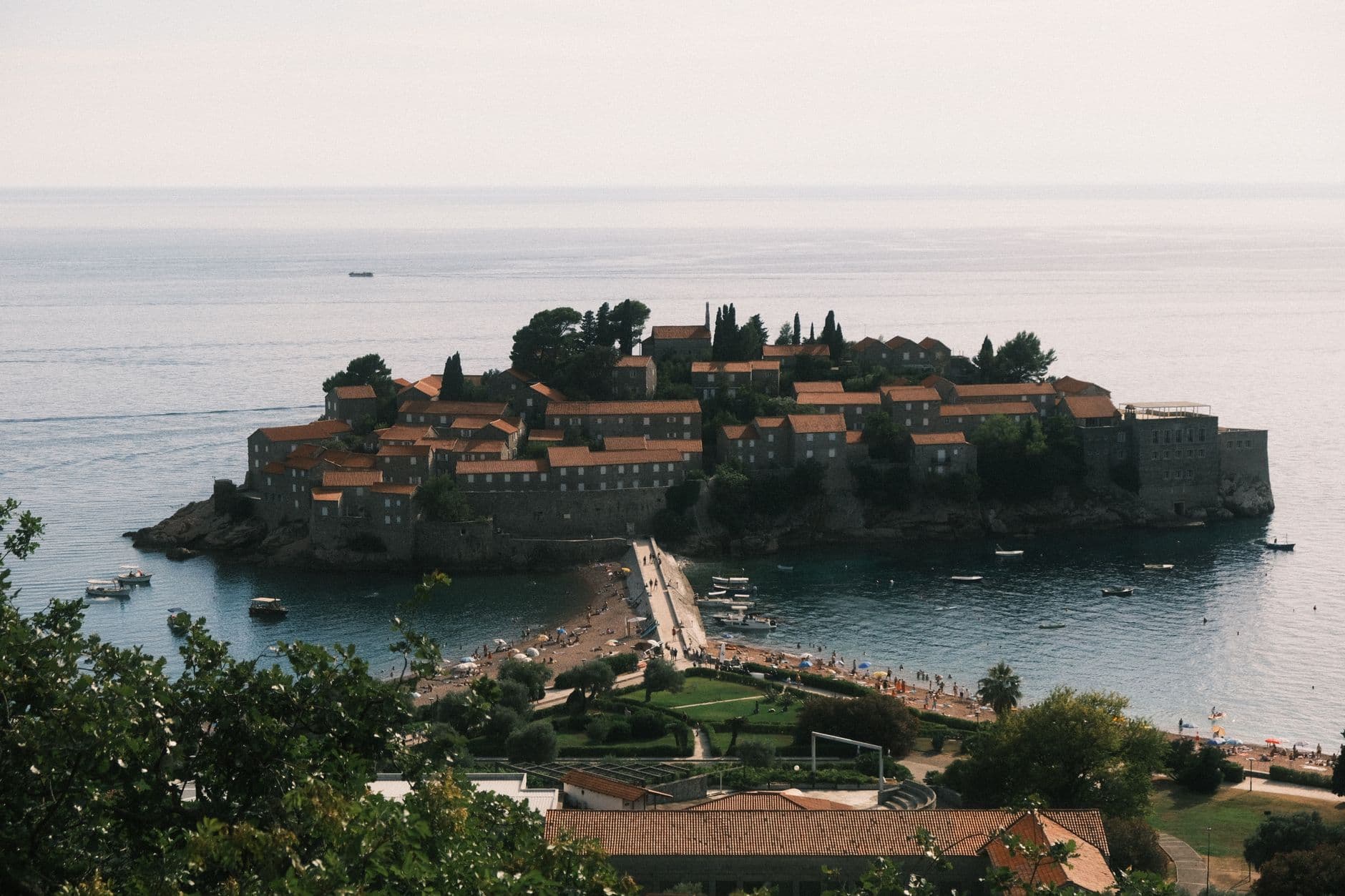 eSIM in Sveti Stefan 1
