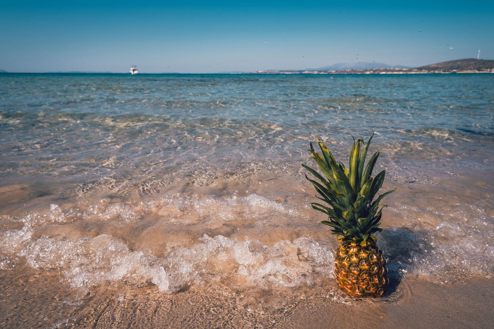 eSIM in Nissi Beach 2