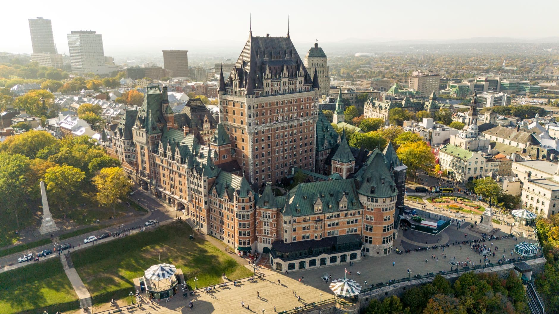 eSIM in Quebec City 1