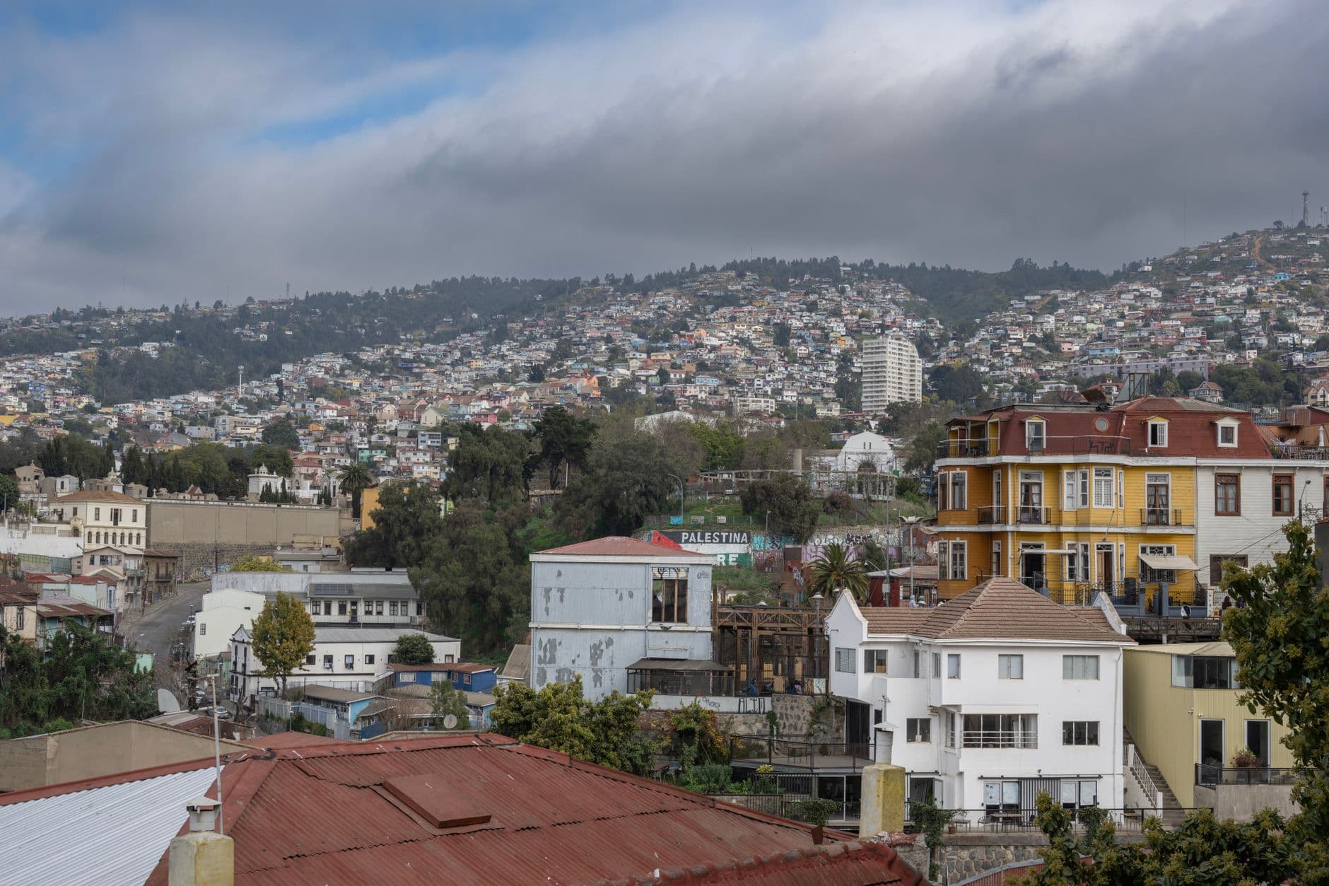 eSIM in Valparaiso 2