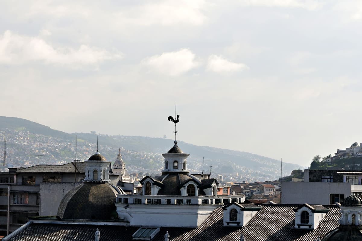eSIM in Quito 2