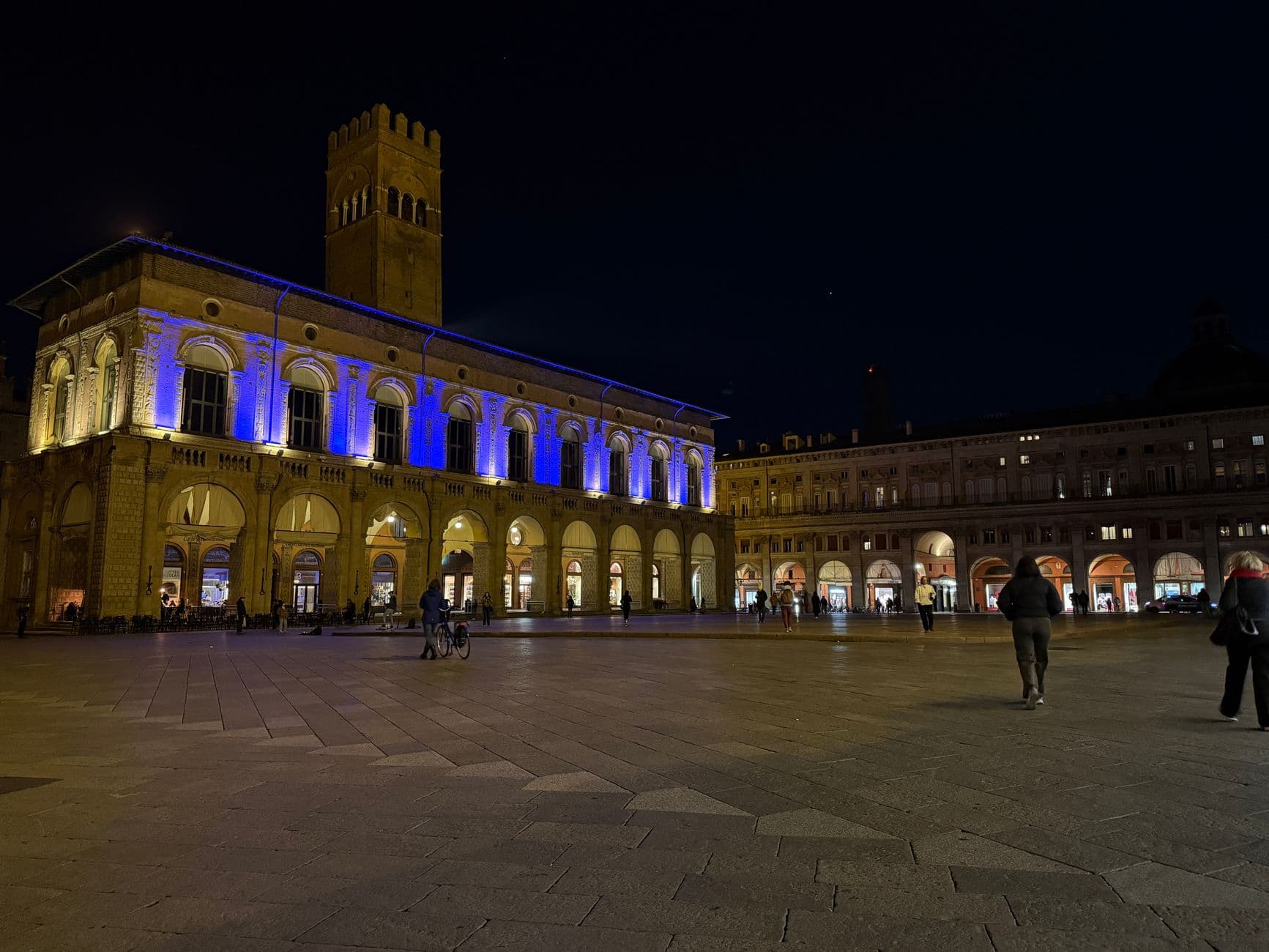 eSIM in Bologna 2