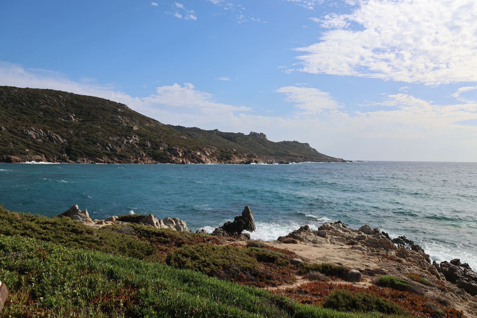 eSIM in Sardinia 1