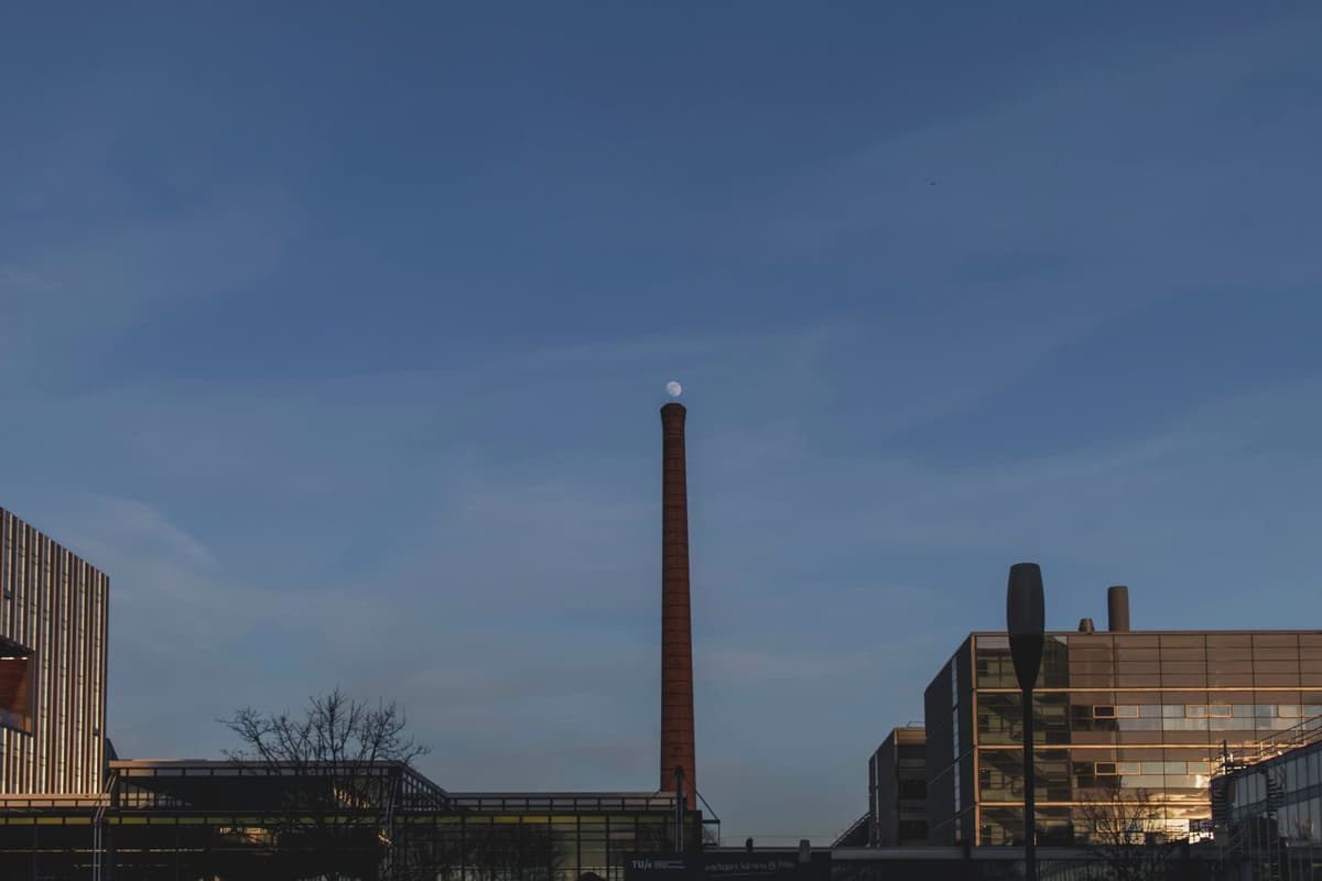 eSIM in Eindhoven 1