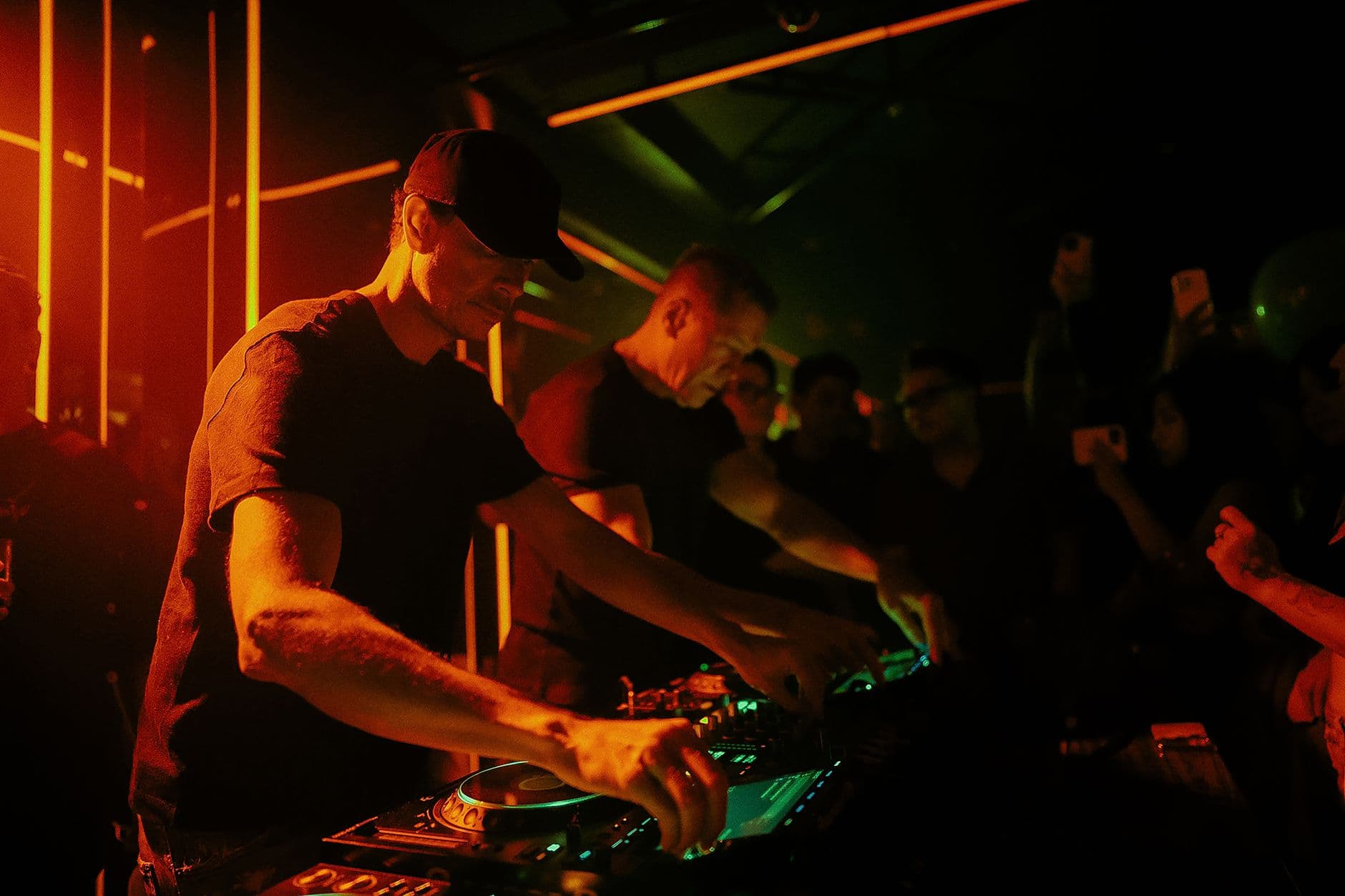 eSIM in Amsterdam Dance Event 1