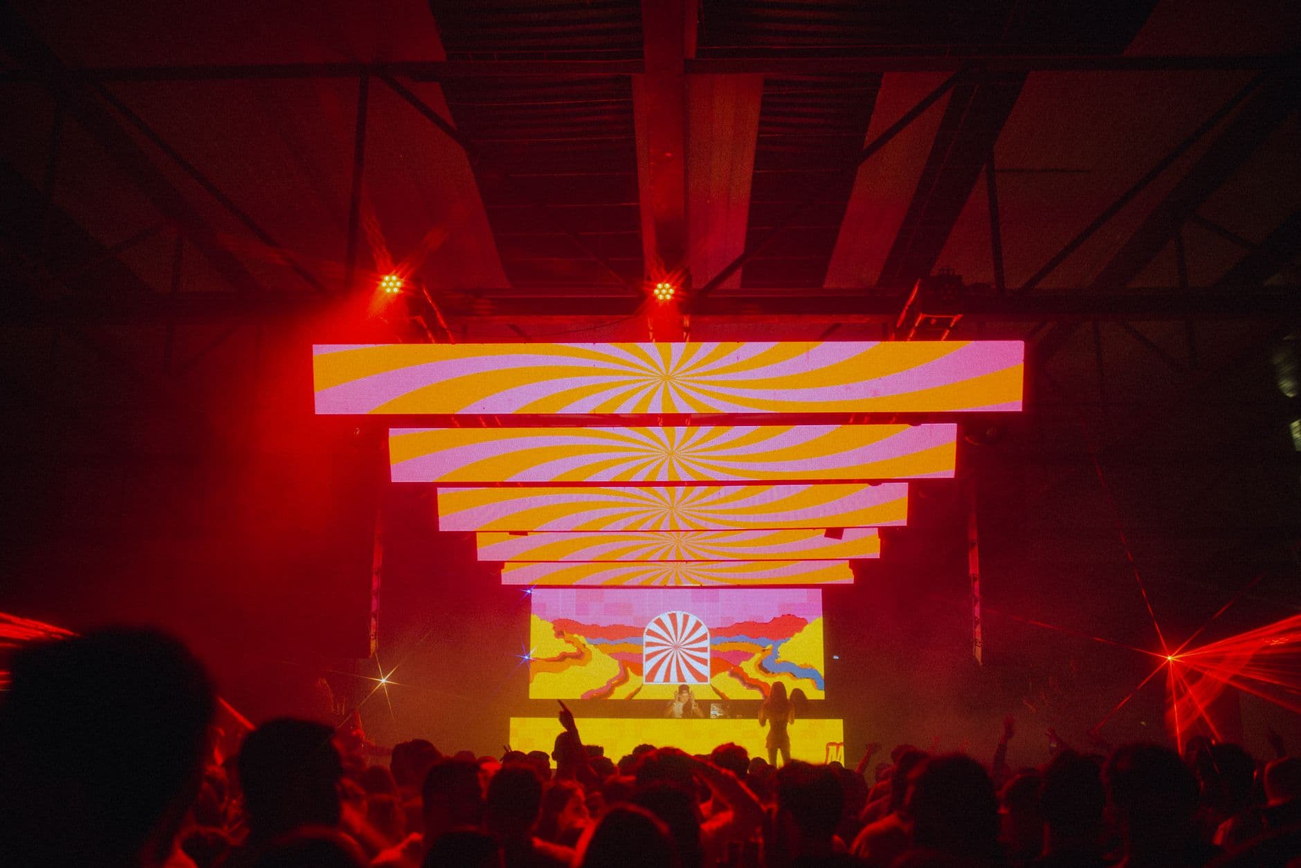 eSIM in Amsterdam Dance Event 2