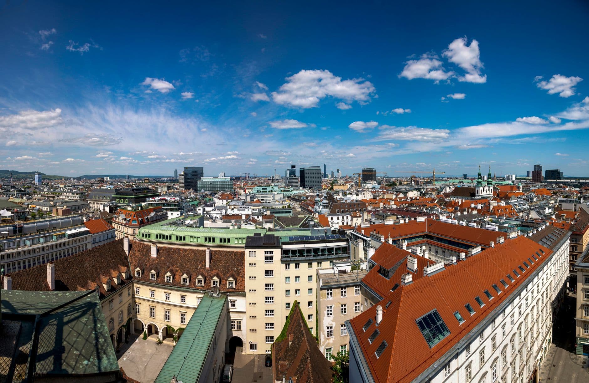 eSIM in Vienna 1