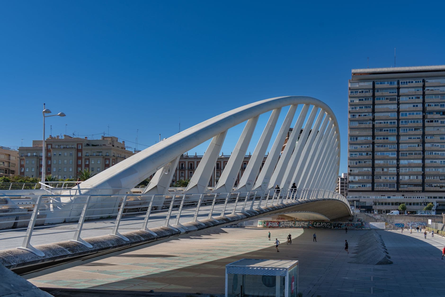 eSIM in Valencia 2