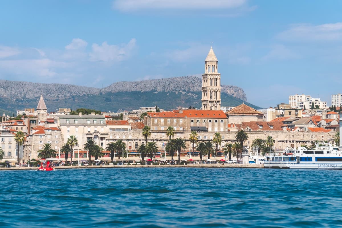 eSIM in Split 2