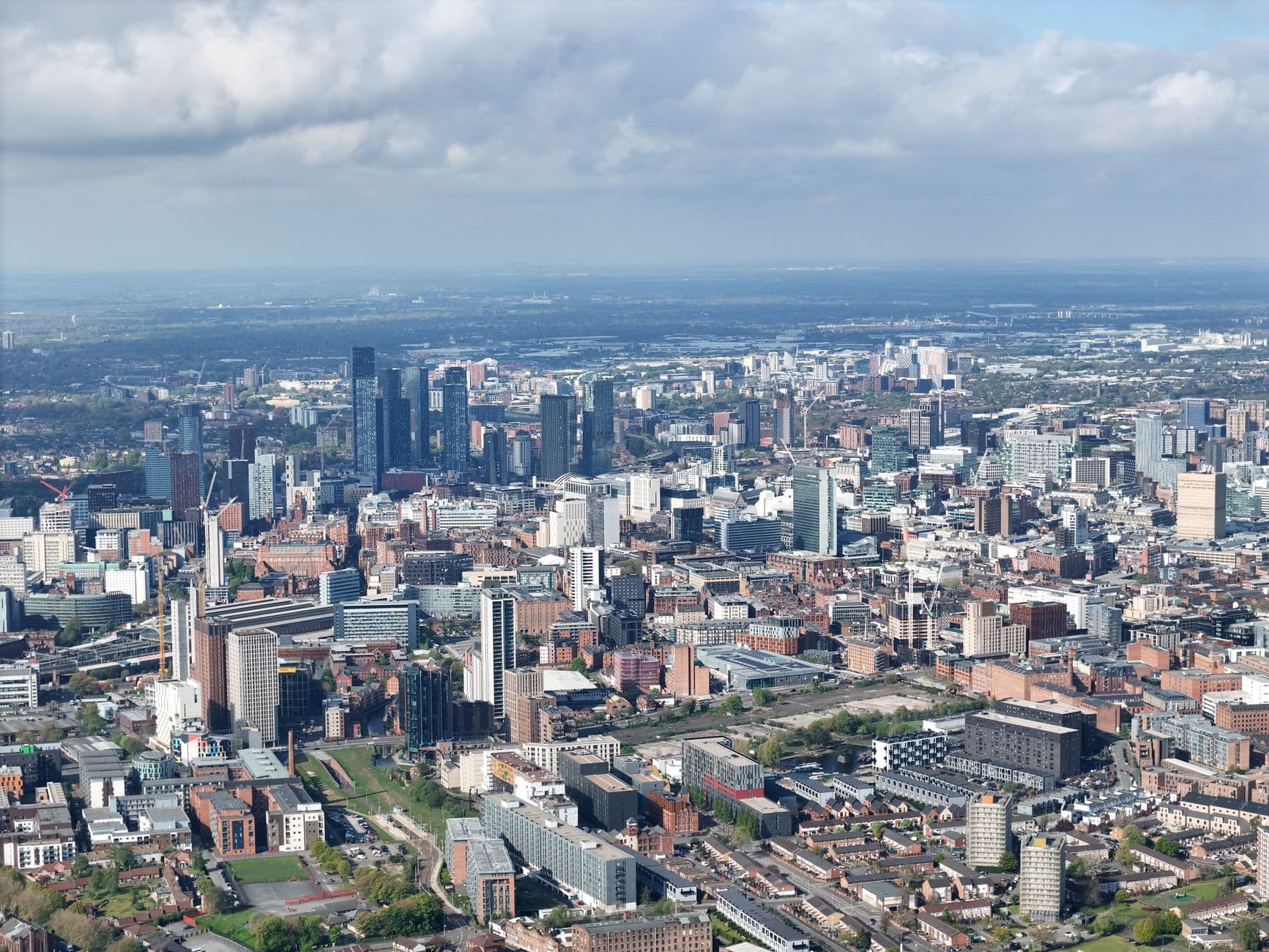 eSIM in Manchester 1