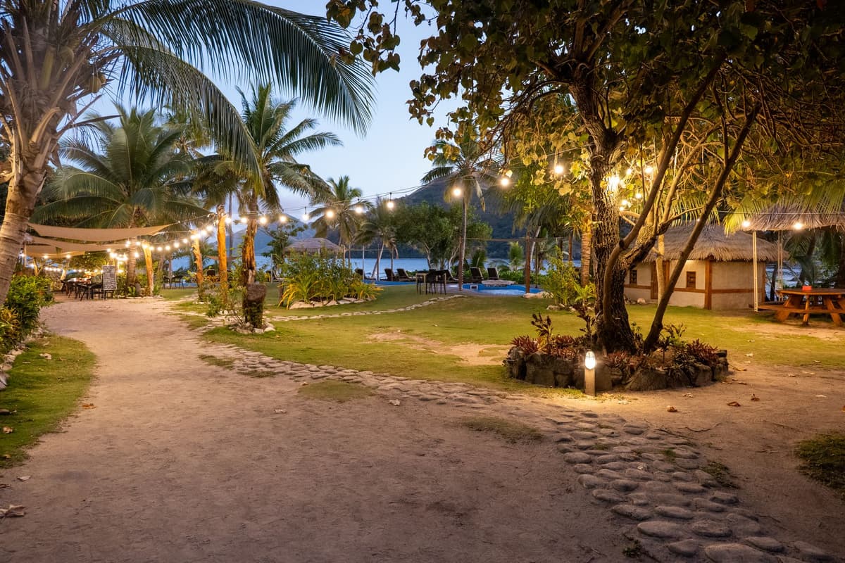 eSIM in Yasawa Islands 2