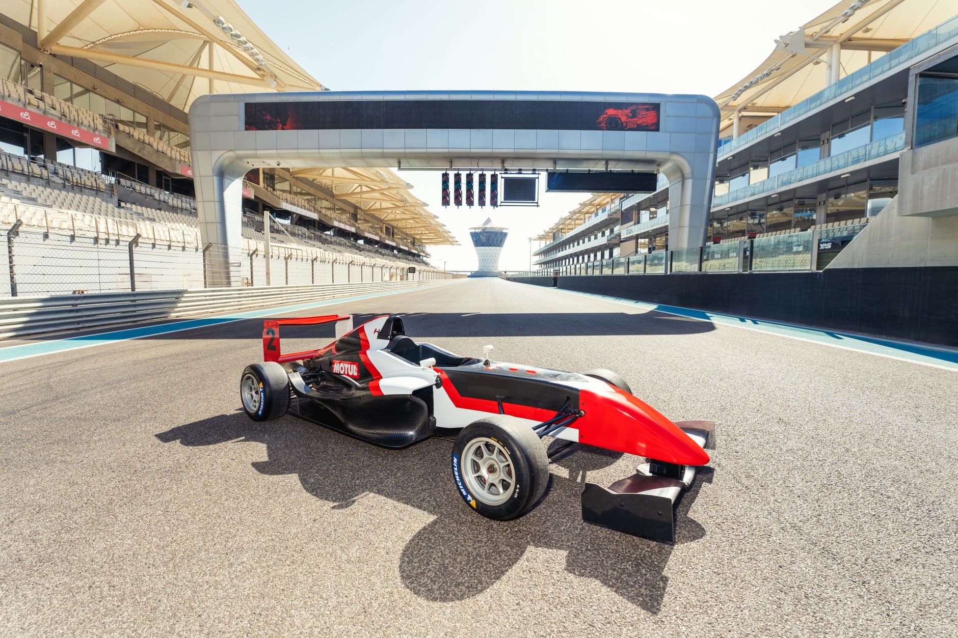 eSIM in Abu Dhabi Grand Prix 2
