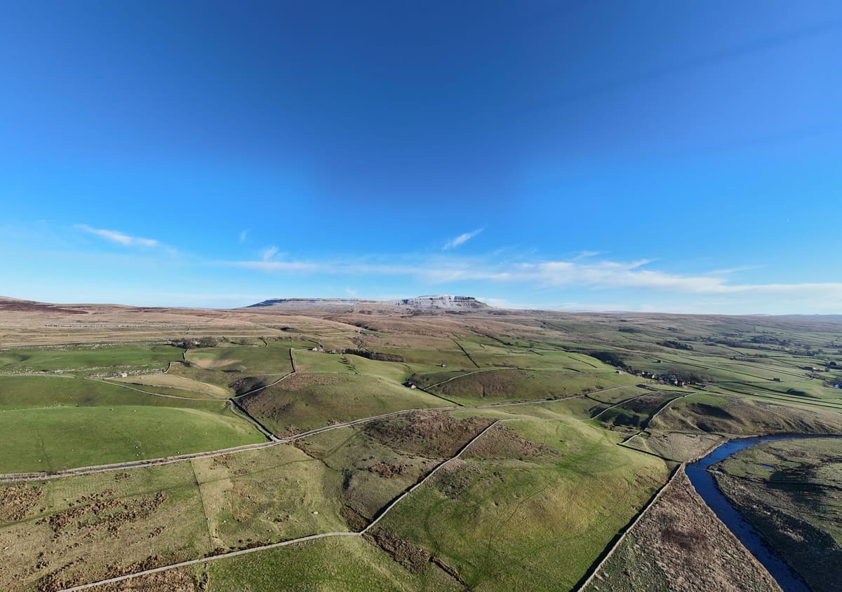 eSIM in Yorkshire Dales 1