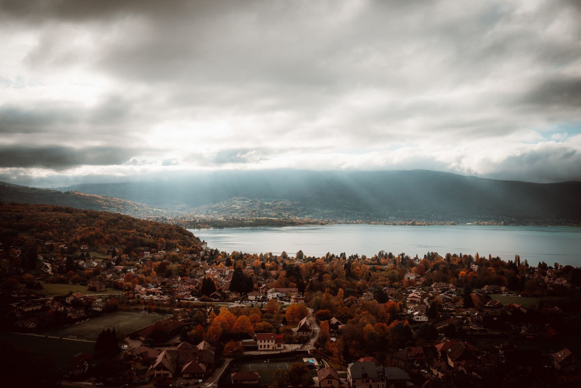 eSIM in Annecy 1