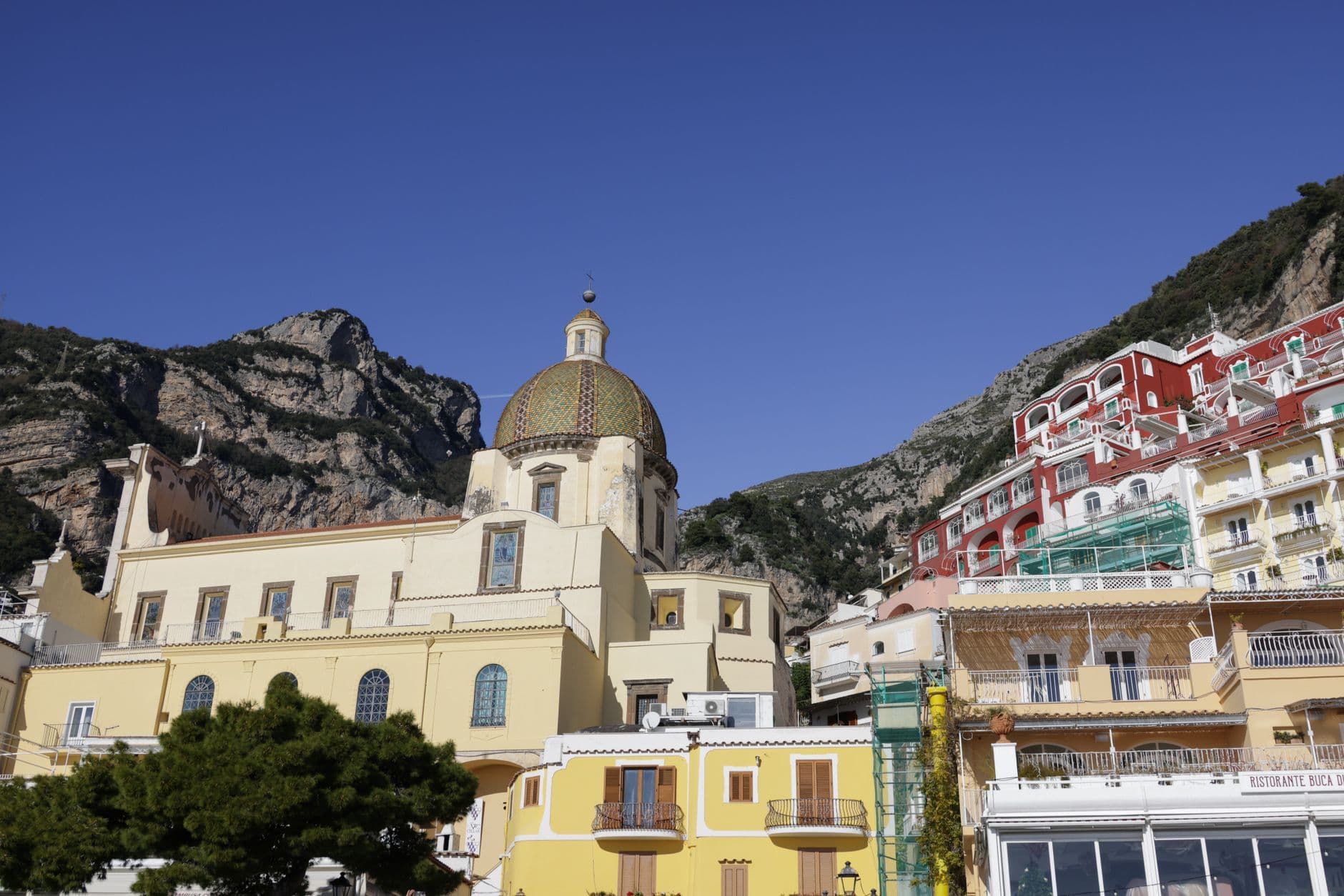 eSIM in Positano 1
