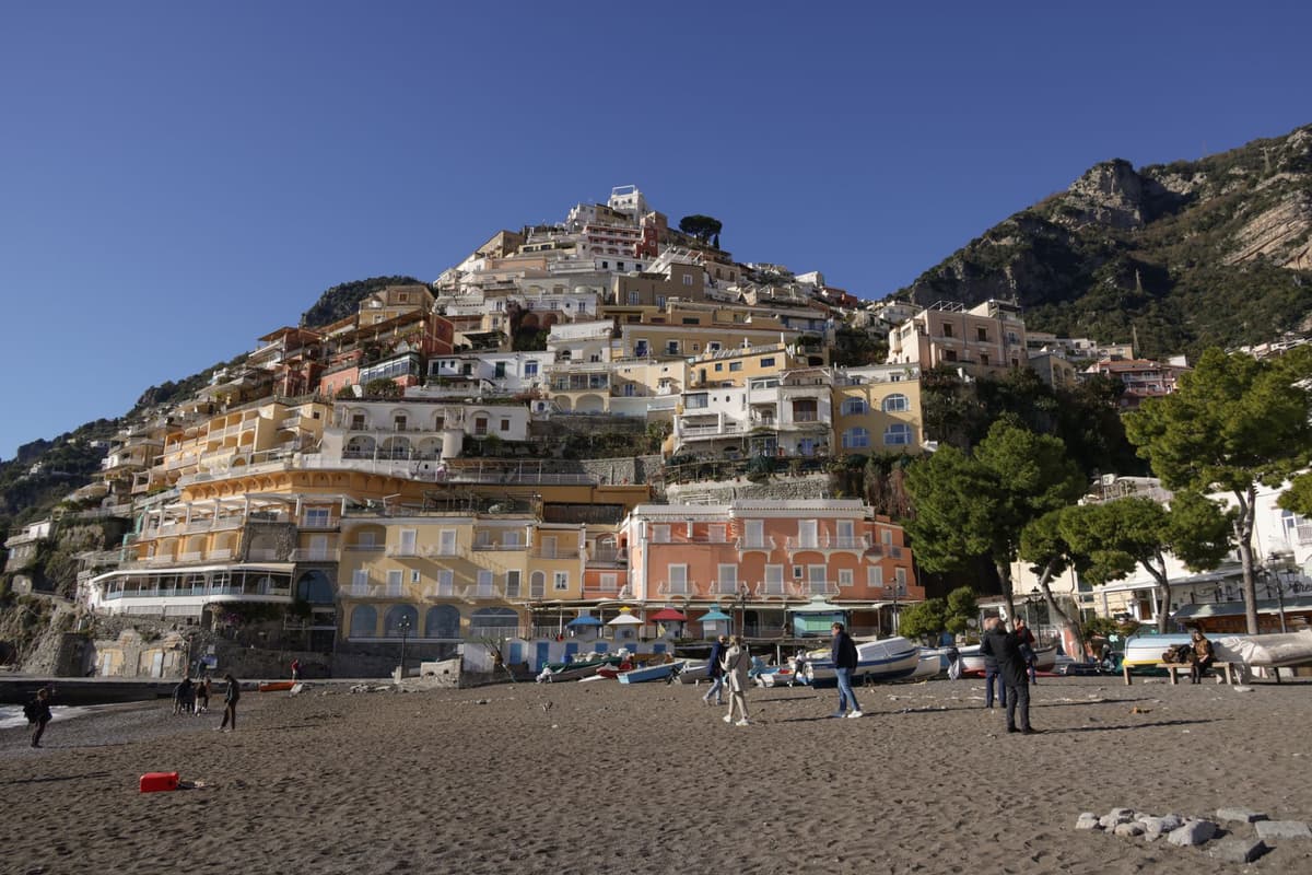eSIM in Positano 2